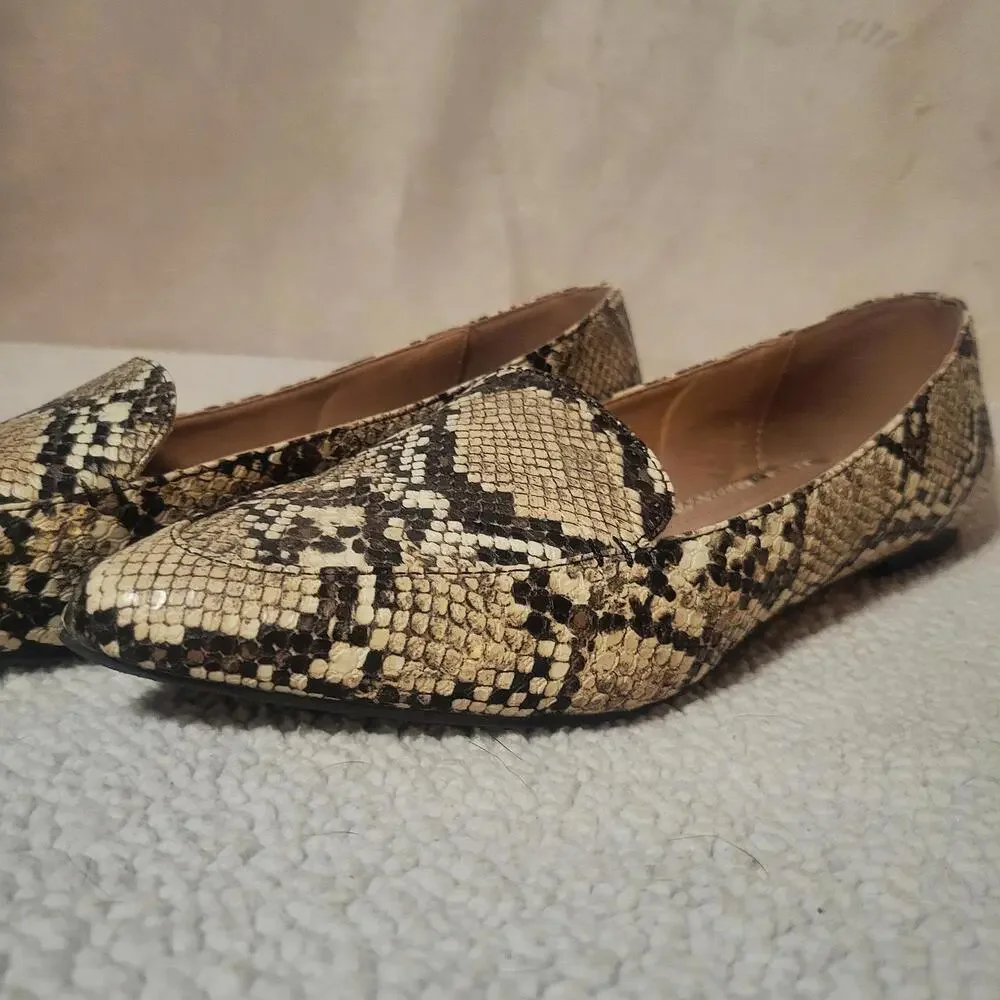 Report Faux Leather Textured Snakeskin Print Point Toe Loafer Flat - Size 7.5